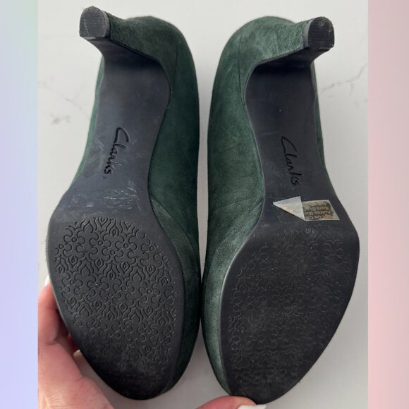 Clarks Indigo Moss Green Suede Heels – Size 7 - Picture 5 of 6